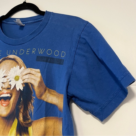 Carrie Underwood Tour Tee Shirt - Picture 3 of 14